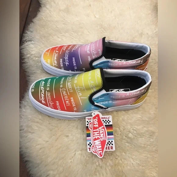 Vans Classic Slip-On - Pride Rainbow Positive Affirmations 7.5 - Picture 12 of 16